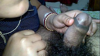 indian bhabhi video pron Monster black dick hurts tight pussy2